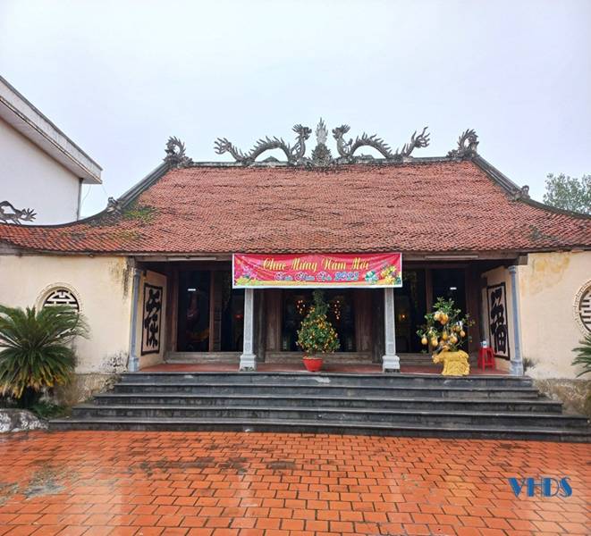 Chiêm ngưỡng vẻ đẹp đình Trung